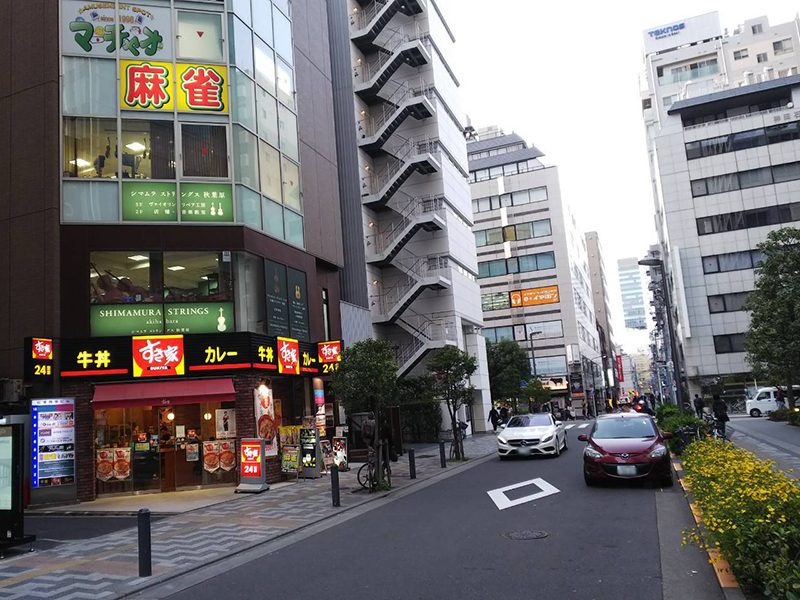 マーチャオカプリコン秋葉原店 店内