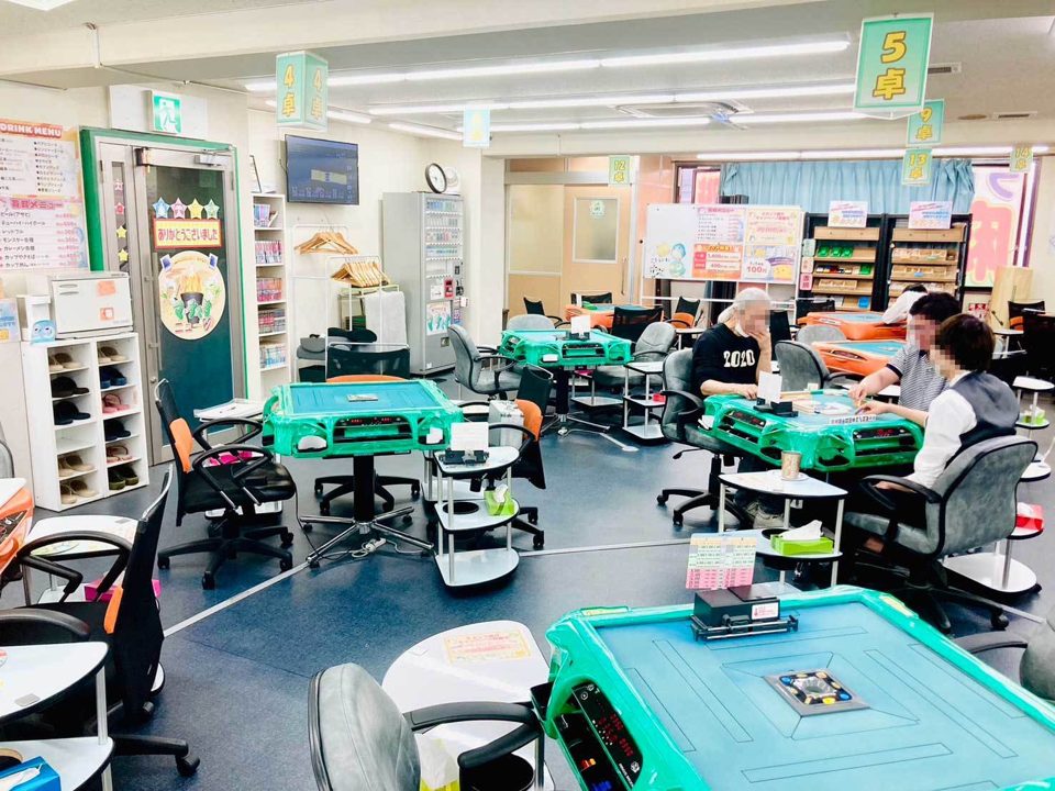 マーチャオν川口店 店内
