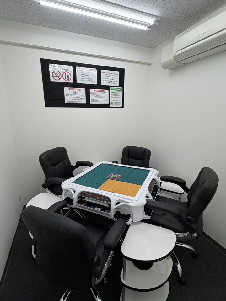 完全個室麻雀サロンPSJ川崎店 店内