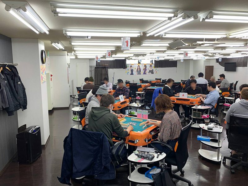 マーチャオε神戸三宮店 店内