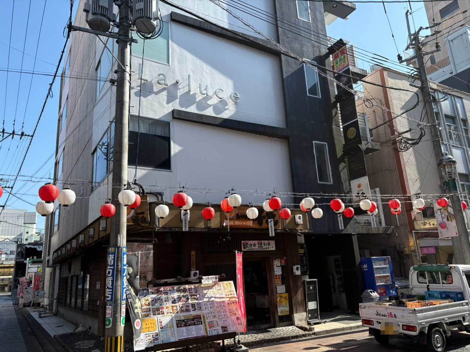 マーチャオレッド宮崎店 店内
