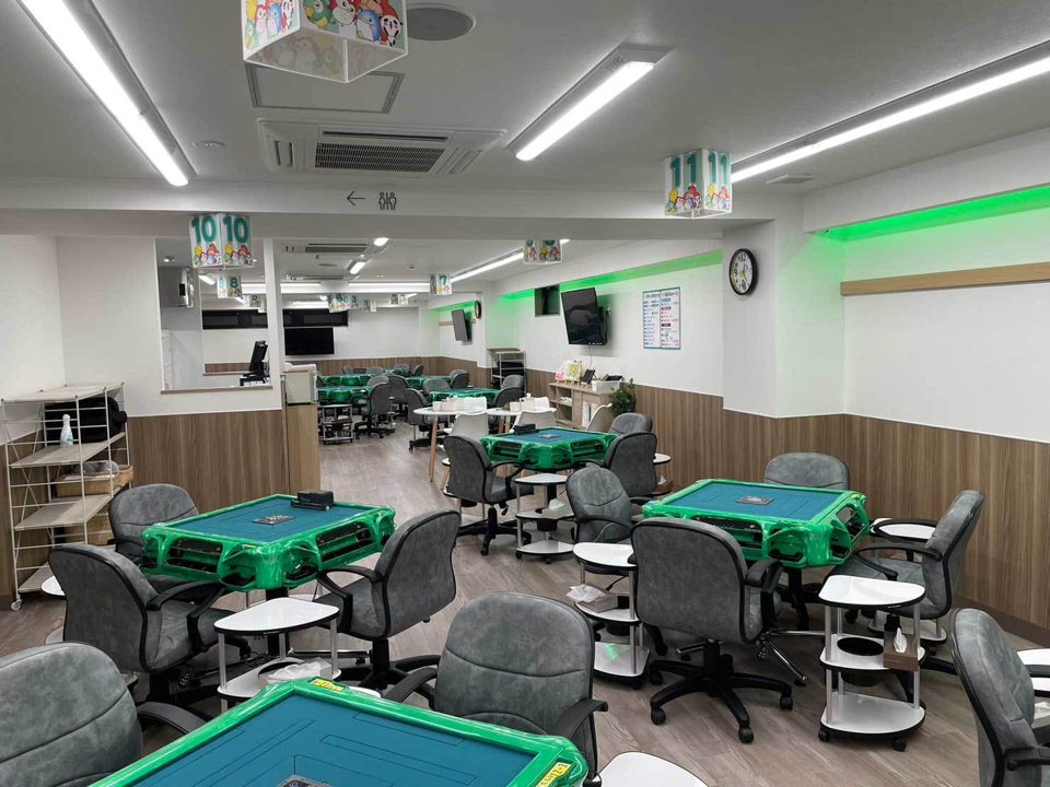 マーチャオエメラルド名古屋金山店 店内