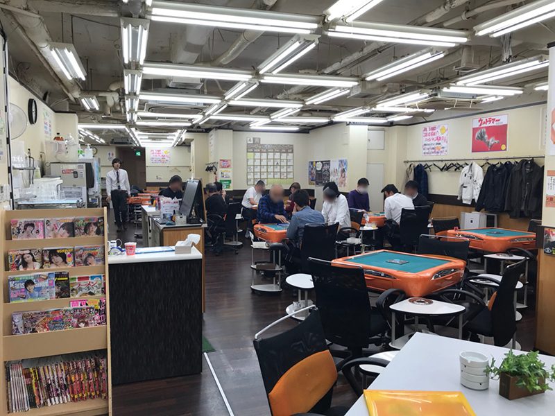 マーチャオη 大阪難波店 店内