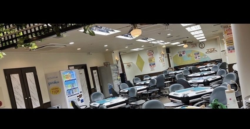 せるじゃん 難波千日前店 店内