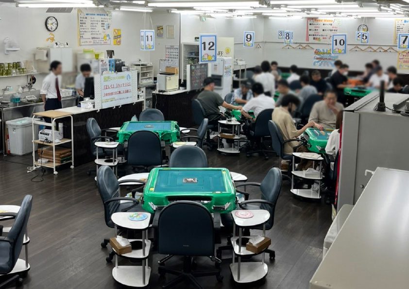 マーチャオスコーピオ大阪京橋店 店内