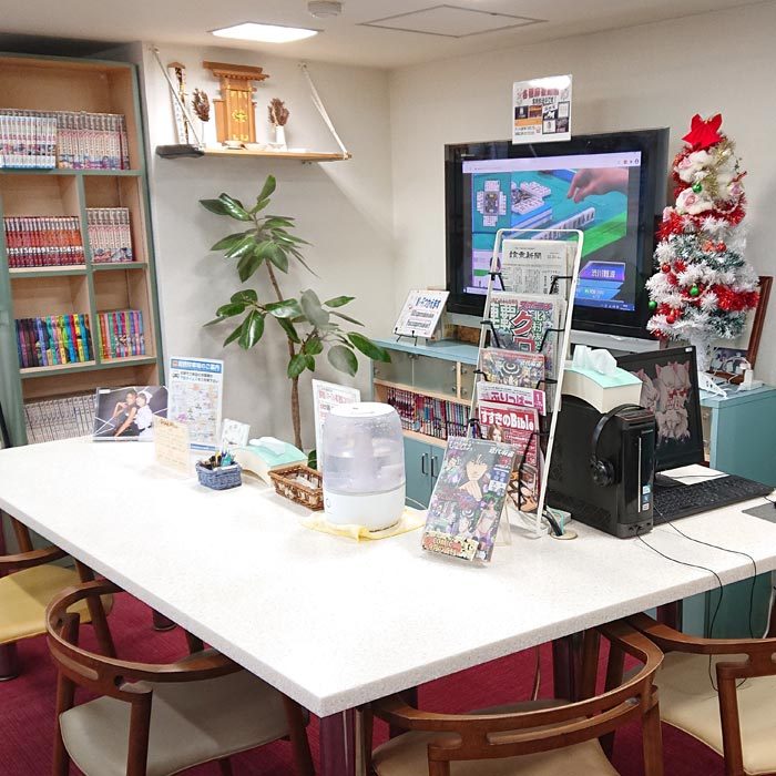 リーチ麻雀さかえ札幌１号店 店内