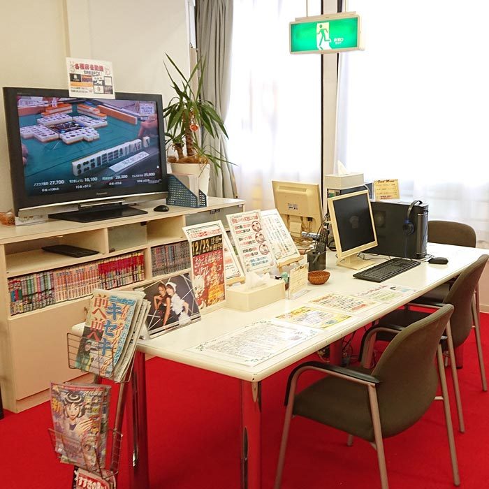 リーチ麻雀さかえ札幌2号店 店内