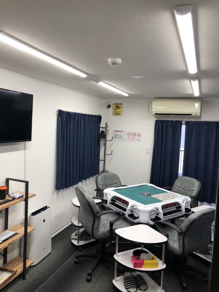 完全個室麻雀サロンPSJ代々木店 店内