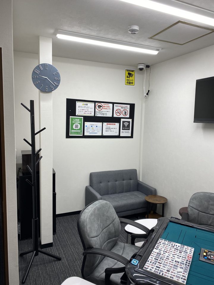 完全個室麻雀サロンPSJ上野アメ横店 店内